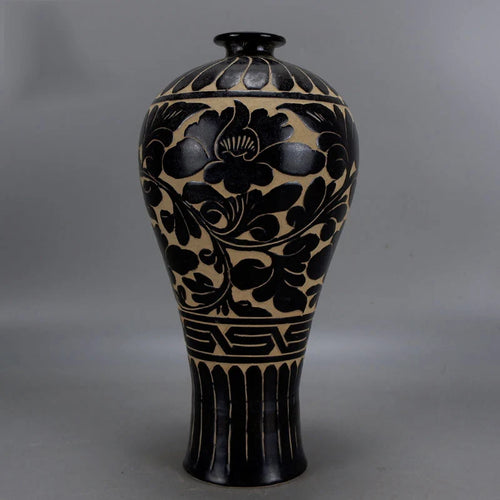 Black Glaze Kiln Cizhou Dynasty Hand Carved Plum Vase