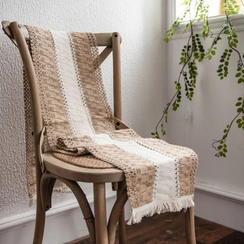 Patchwork Burlap Table Runner,Bohemian Modern Farmhouse Country Woven Cotton Crochet,Wedding Christmas Dinner Table Decoration