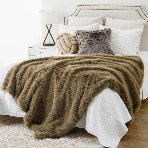 Thick Long Hair Wool Blanket Light Luxury Faux Fur Sofa Blanket Room Decorative Blankets Warm Solid Color Leather Fluffy Textile